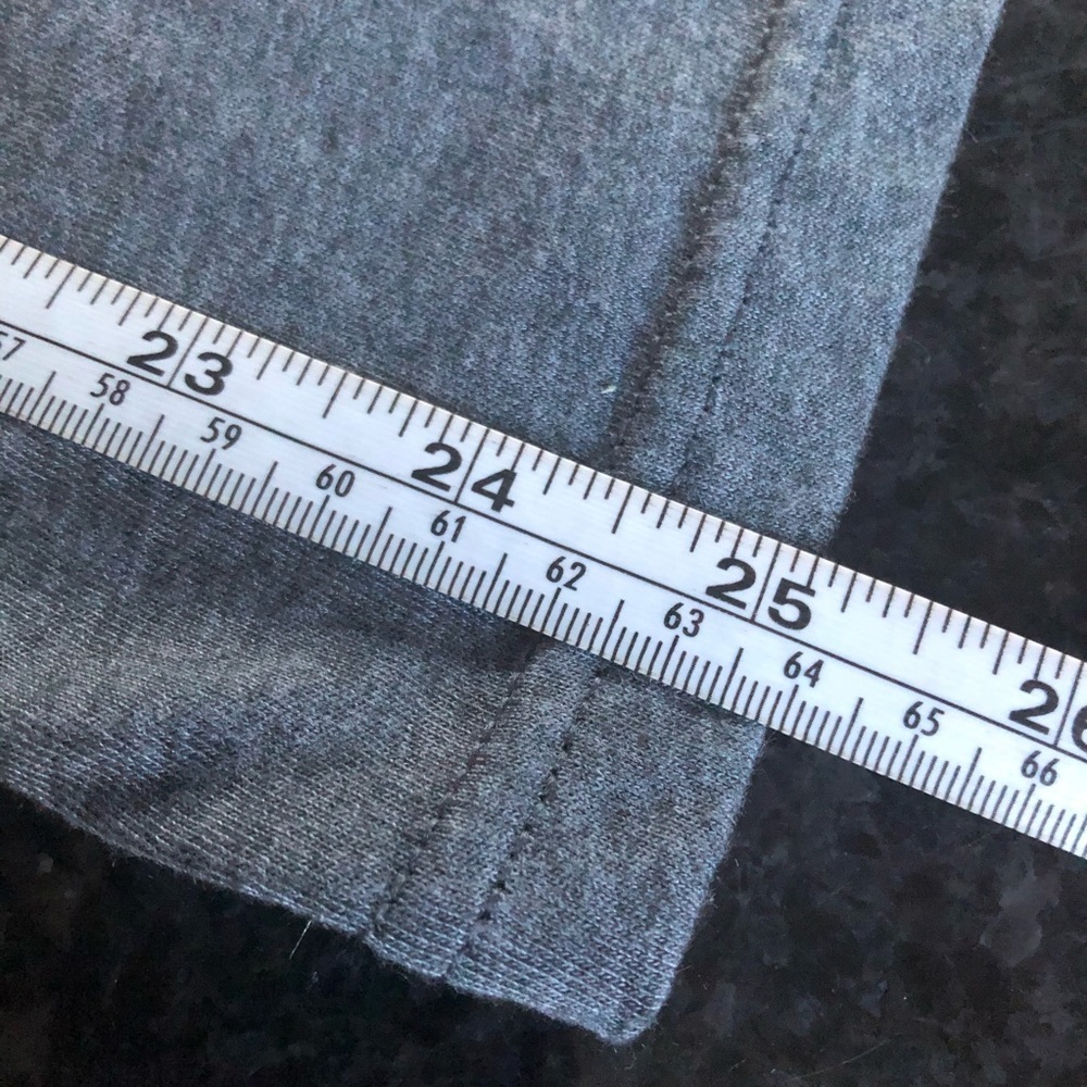 Tultex soft grey shirt sleeve pink graphic T-shirt size Medium - Picture 7 of 7